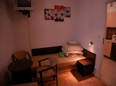 FAUST hostel pokoje apartament klub Krakw Polska
